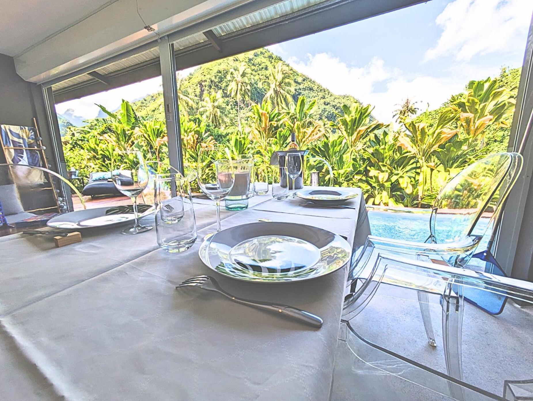 Natura Om Teahupoo Surf Lodge Toanoano Exteriér fotografie